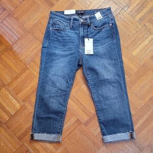 Judy Blue Capri Denim Jeams With Raw Hem Dark Wash Mid Rise Size 7/28
